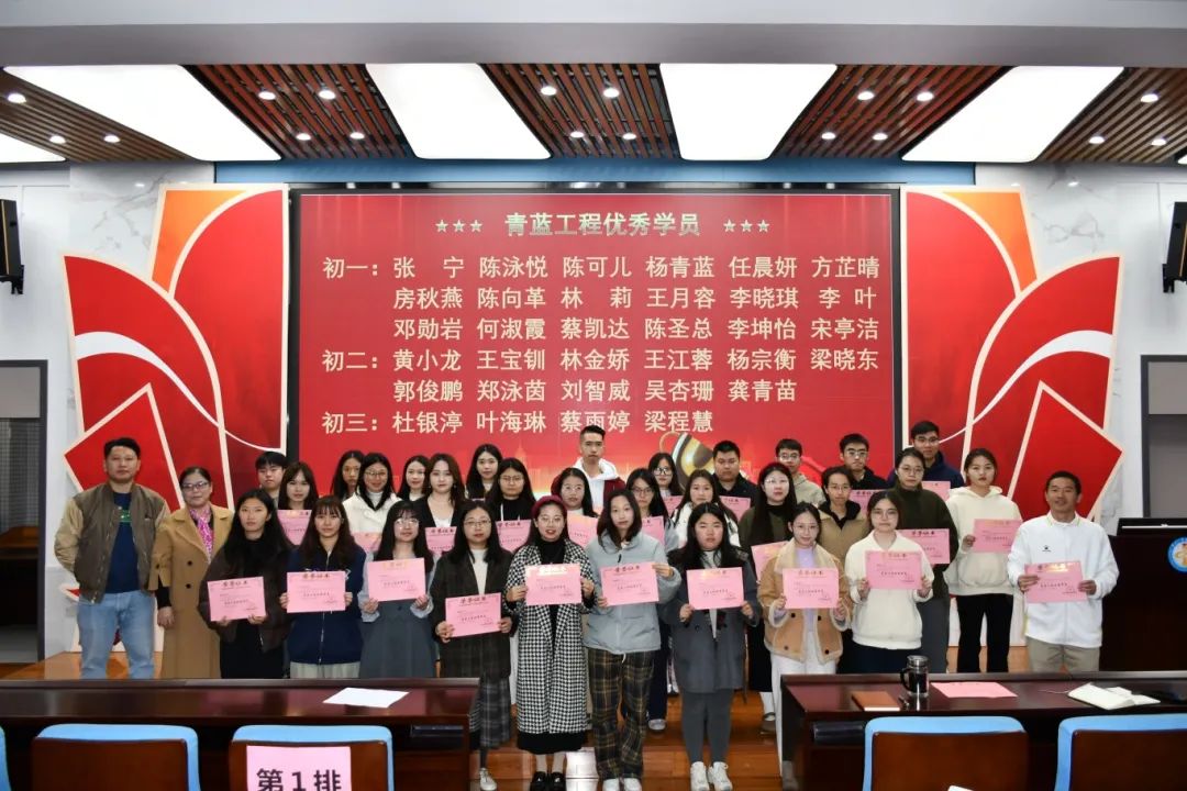 d12b459e78744d8cf691791a4cd7c842.jpg