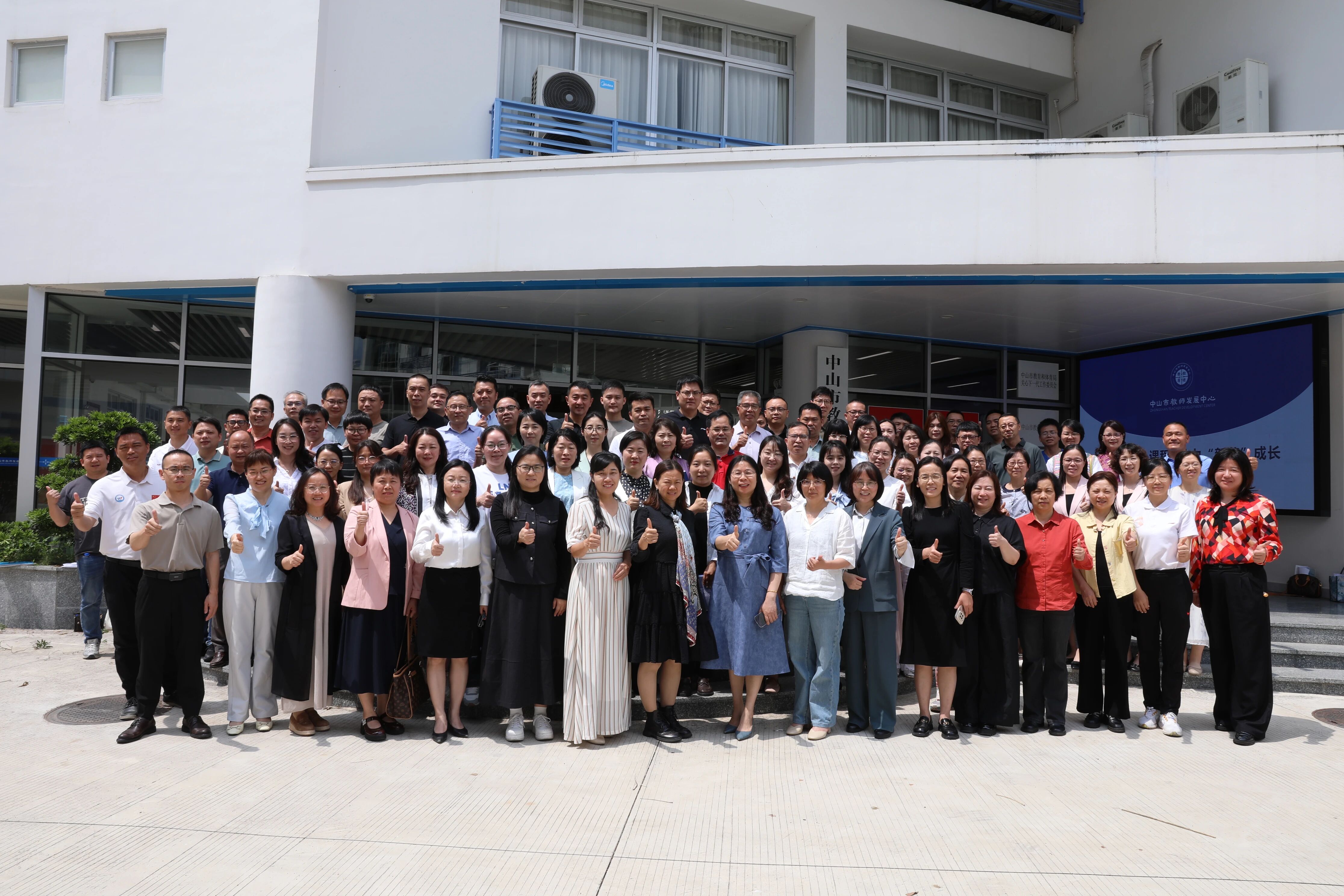 1774861197108034034.jpg f90292820d343a0e6caac14388593947.jpg